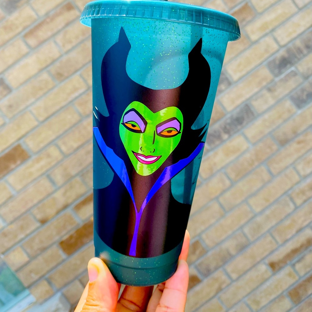 Starbucks maleficent glitter cup